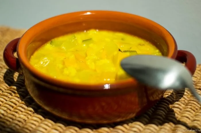 Nigella boldogságlevese, kicsit felturbózva